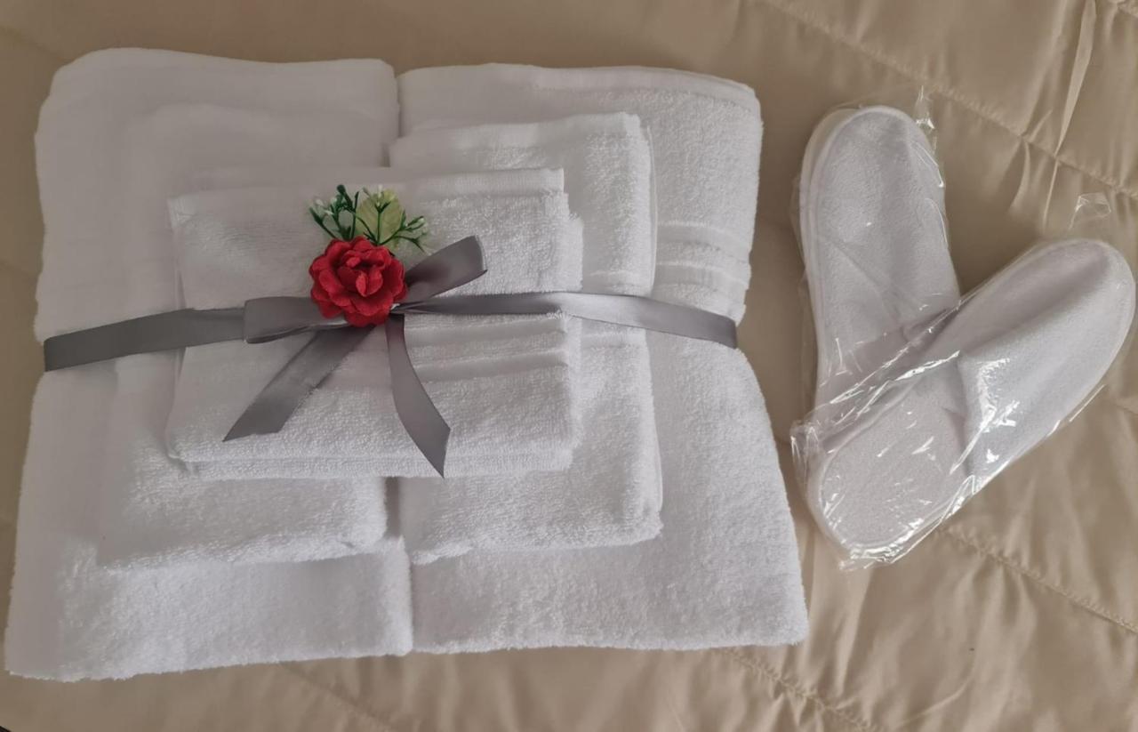 Deluxe Family Room,1583298080:JPEG